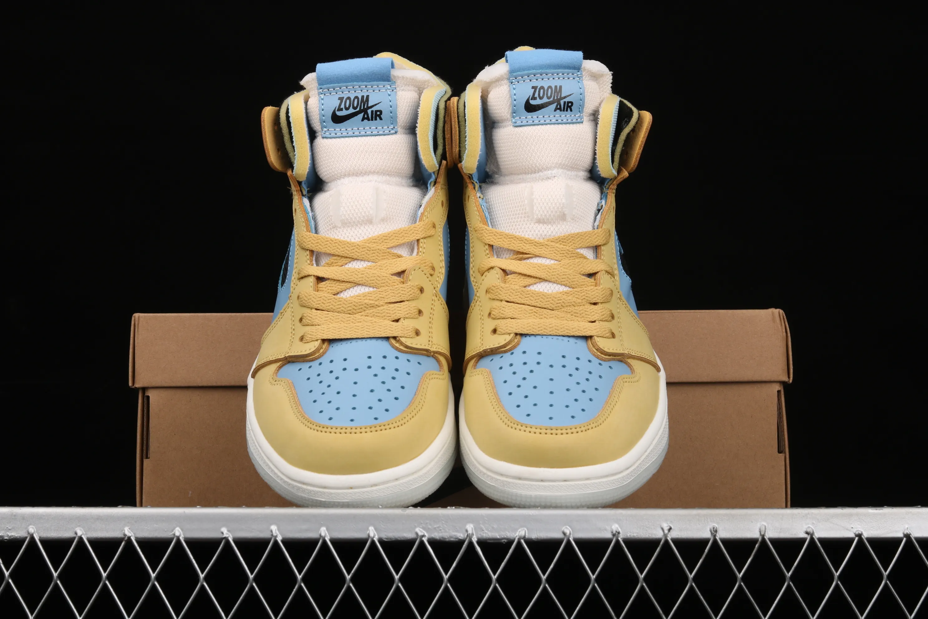All categories Air Jordan Jordan series basketball shoes Air Jordan 1 High Z version Air Jordan 1 Zoom CMFT AJ1 Joe 1 black blue yellow CT0978-900